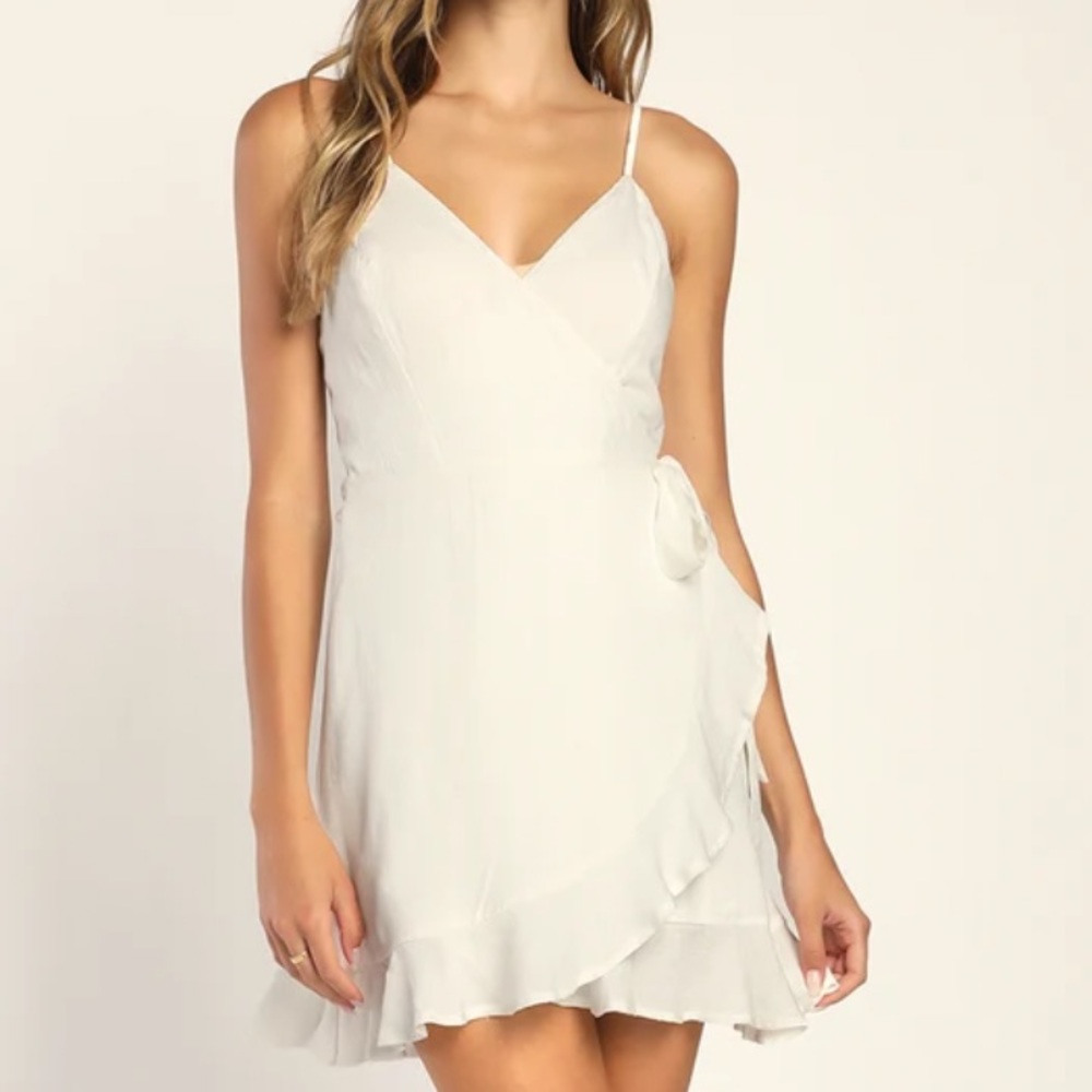 NWT Lulus Sunny Day Style White Ruffled Mini Wrap Dress